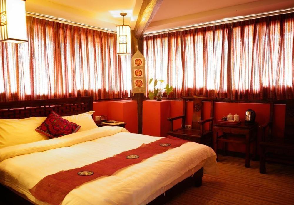 Lijiang Wangjia Courtyard Inn Exteriör bild