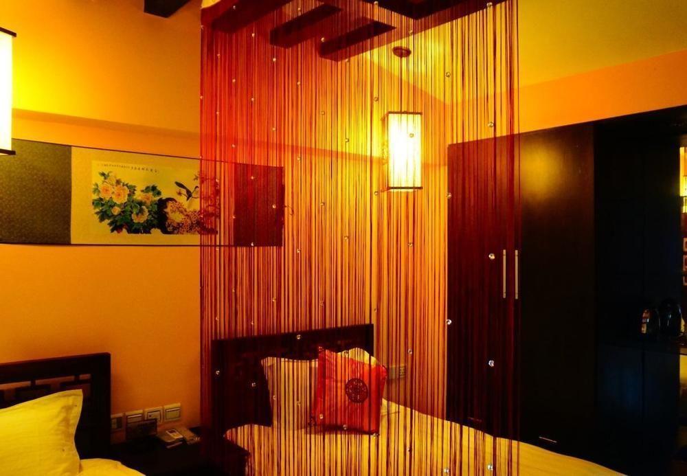 Lijiang Wangjia Courtyard Inn Exteriör bild